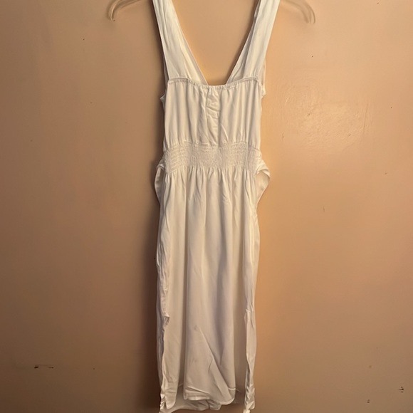 Woman’s white long dress size Small - Picture 5 of 5